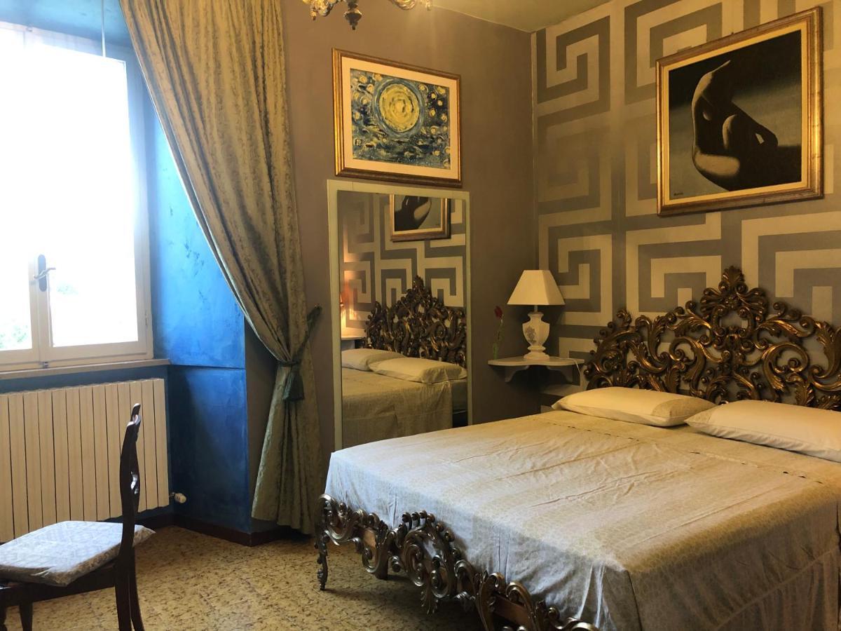 Bed and Breakfast La Finestra Sul Fiume Фоссомброне Экстерьер фото