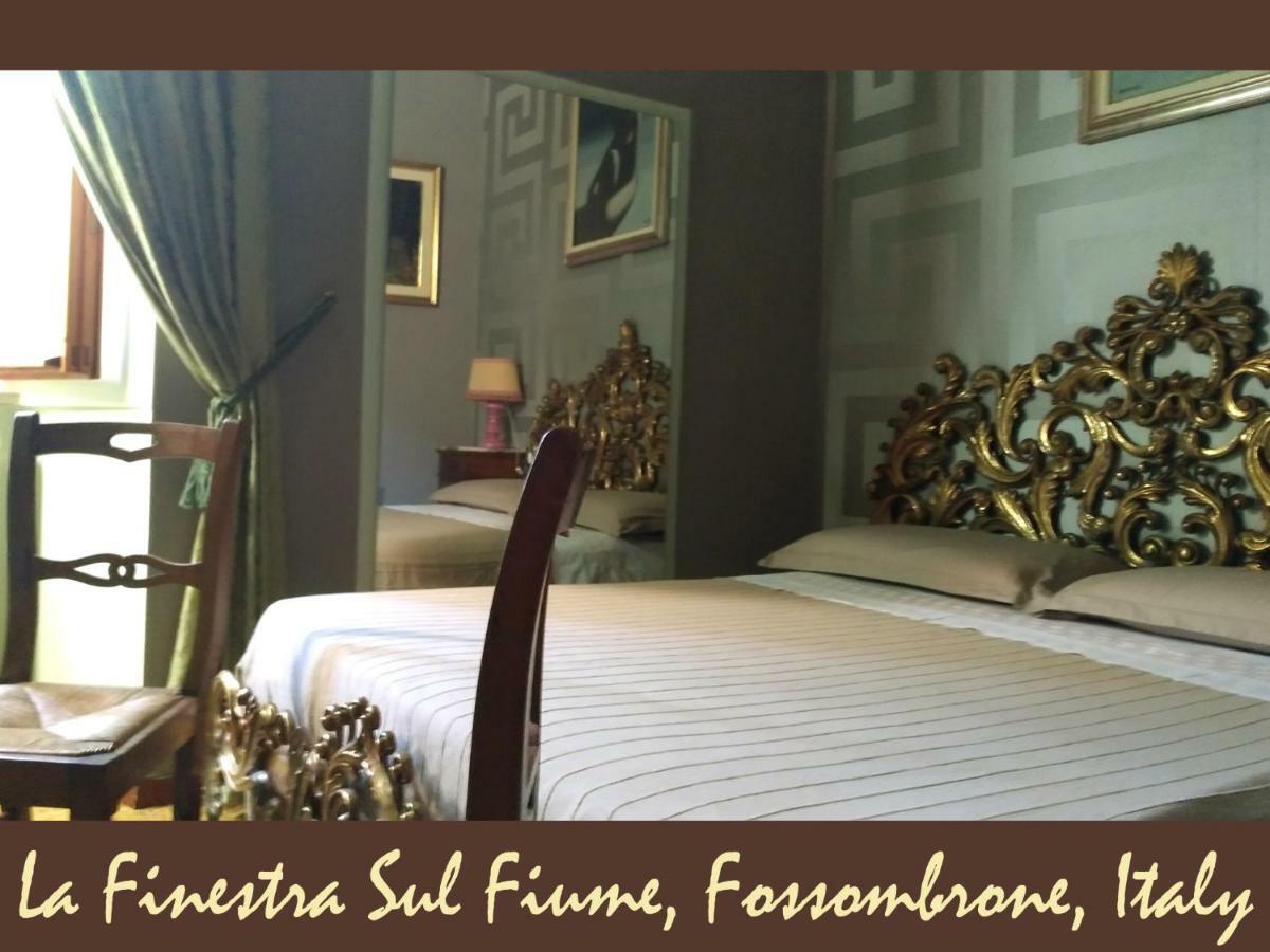 Bed and Breakfast La Finestra Sul Fiume Фоссомброне Экстерьер фото